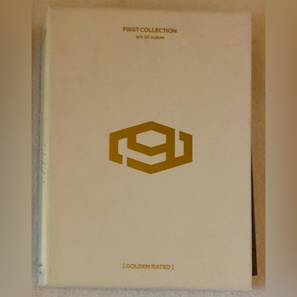 SF9 - First Collection - Golden Rated - CD box set